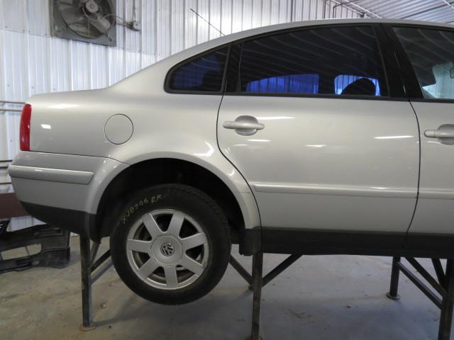 2000 volkswagen passat rear or back door right 2406879