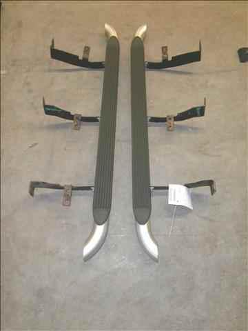 Saturn vue stainless running nerf boards pair oem