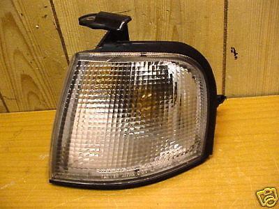 Infiniti g20 91-96 1991-96 corner light driver lh left oe w / lamp socket