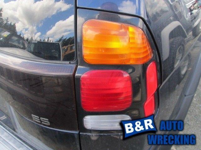 Right taillight for 00 01 02 03 04 montero sport ~ 4907677