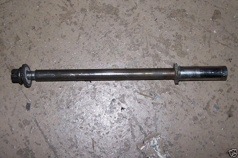 Rear axle bolt  xj750 yamaha seka xj 750 03-1982