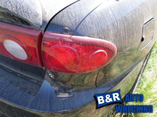 Right taillight for 03 04 05 cavalier ~   4802101