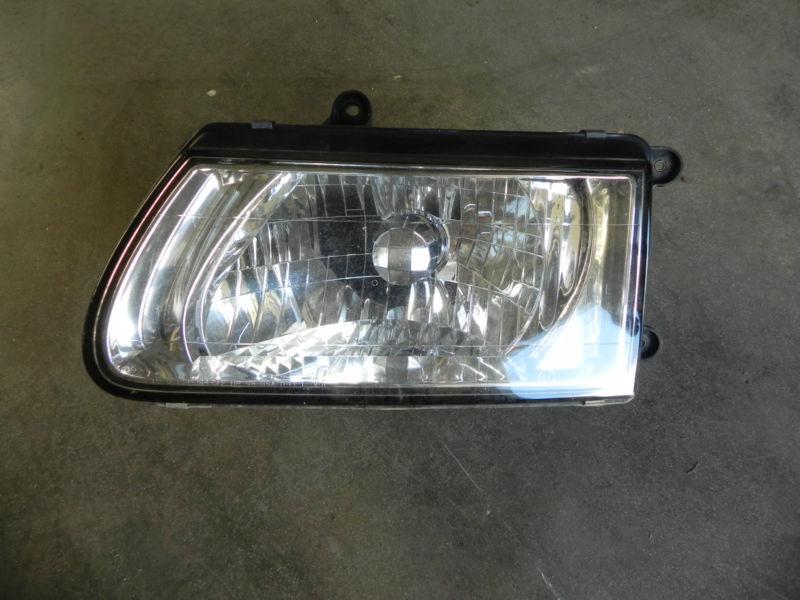 00 01 02 isuzu rodeo honda passport left driver headlight lamp nice oem