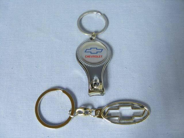 Chevrolet silver nail scissor & keychain set of 2 pcs