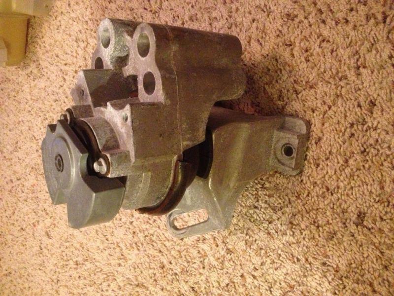 Ford oem engine & transmission mount, ford fusion 2011 complete