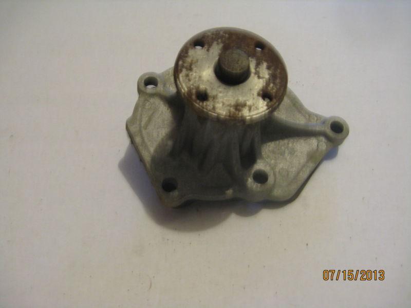 Dodge  mitsubichi  colt  1600 1971-1977  arrow  celeste new water  pump