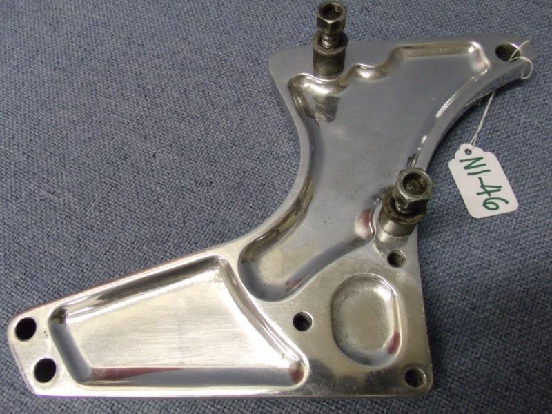 Norton 750 commando footpeg support plate (lh side)