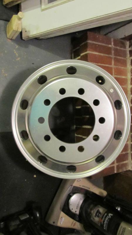 6 rv/bus accuride alcoa aluminum rims