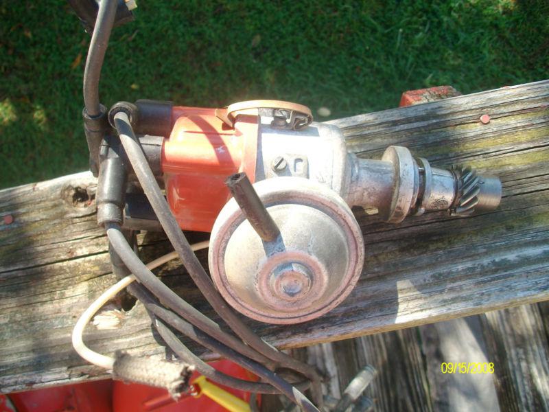 Vintage 1978 924 porsche 2.0 distributor and wires,oem