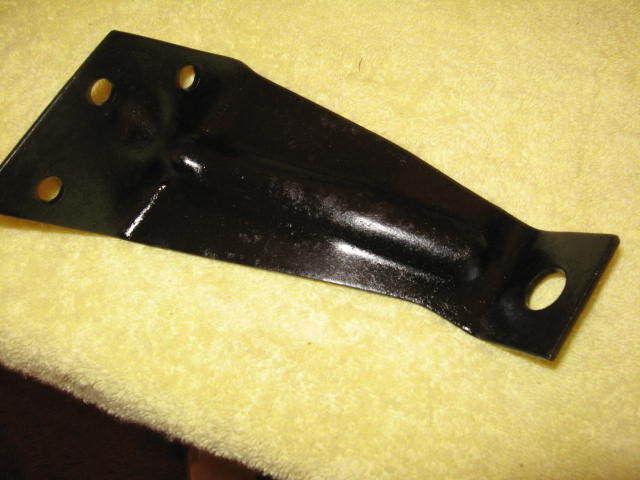 1955 1956 1957  chevy 4bc dual 4bc fuel injection brake line bracket 55 56 57