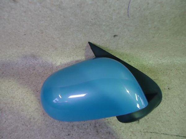 Nissan cube 2008 right side mirror assembly [7213500]