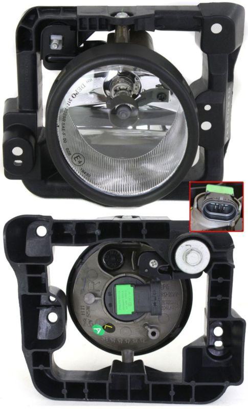 Driving fog light lamp assembly passenger's right side