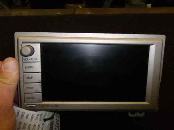 03-04 navigator oem cd radio navigation lkq