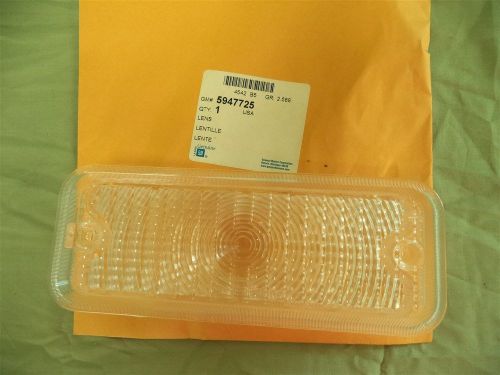 Nos oem gm chevrolet blazer gmc jimmy turn signal lens 1975 - 80 left clear lens