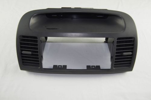 2002 2003 2004 2005 2006 toyota camry grey radio/climate control bezel w/vents