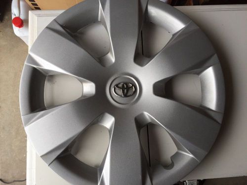 Toyota camry hubcaps wheel covers 07-11 2007 2011 16&#034; 61137