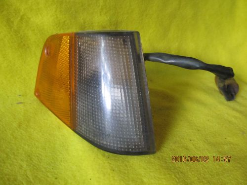 85 honda crx front passenger side corner marker turn light