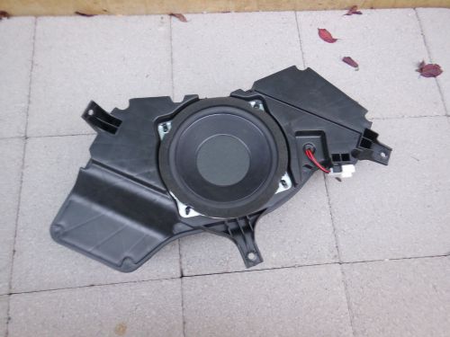 Hyundai veloster subwoofer speaker