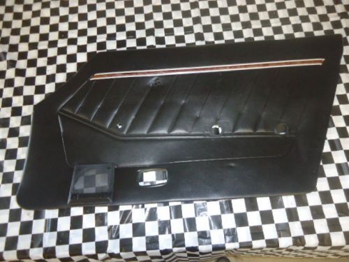 1977,78 datsun 280z black passenger side door panel!!!