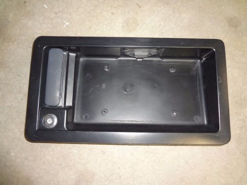 92-07 ford van e150 e250 e-series exterior rear door handle license plate frame