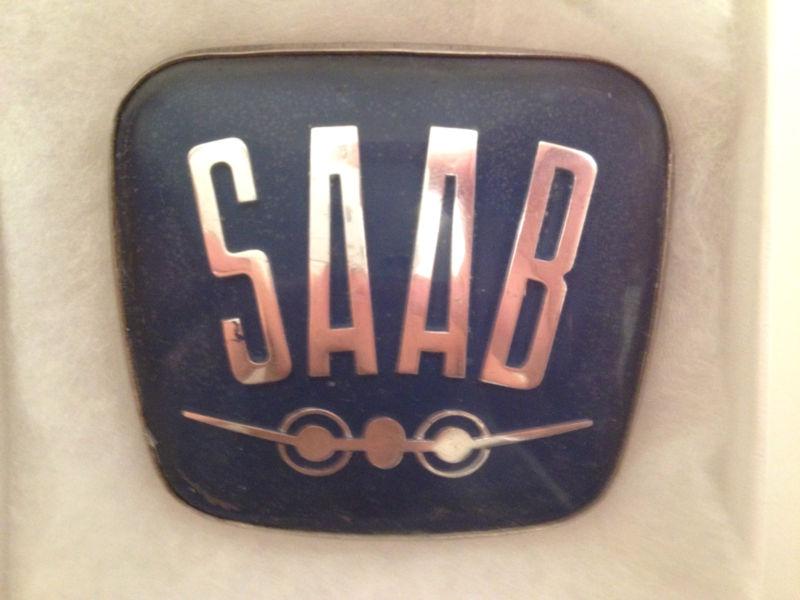 Classic saab 95 96 grille emblem v4 rare!