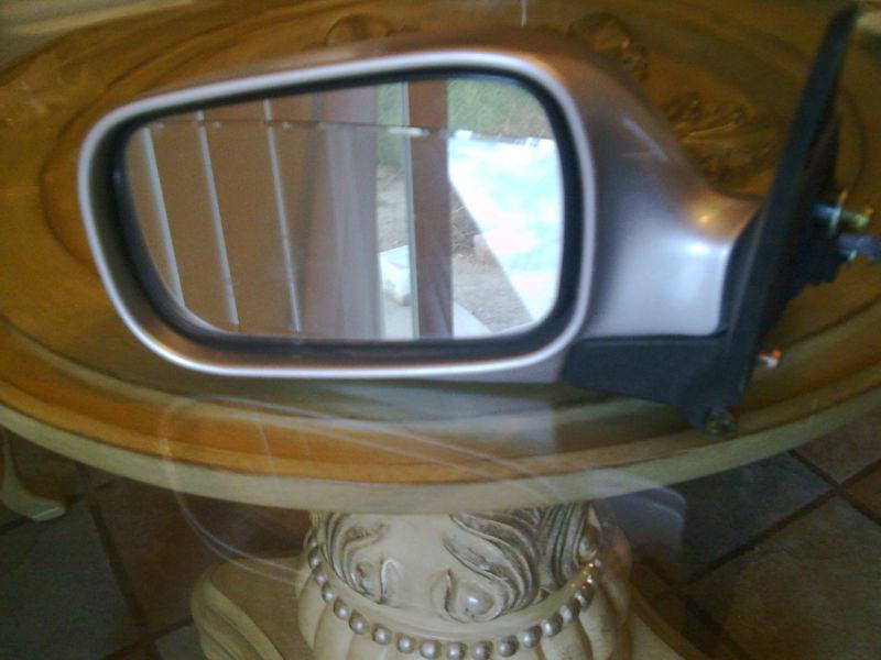 Oem 2002 subaru impreza wagon driver side silver mirror oew5092