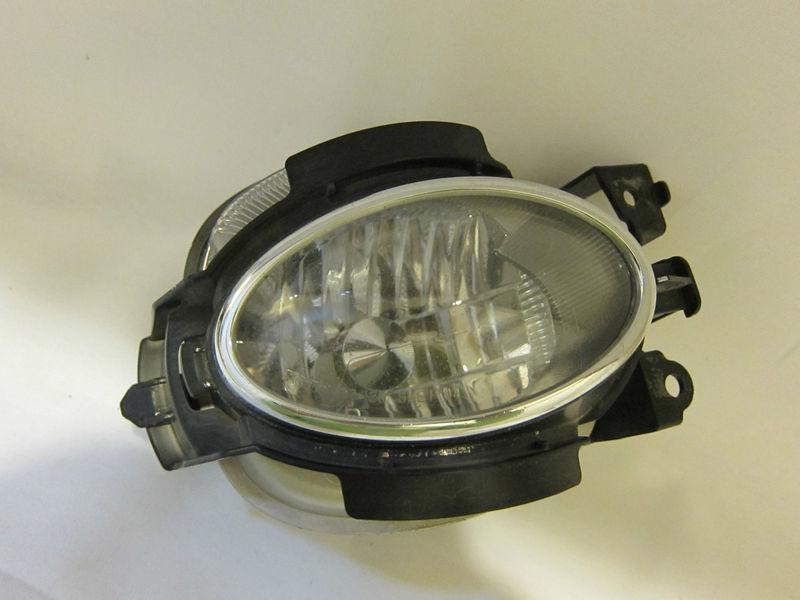 2007-2009 lexus es350 right passenger side oem fog light