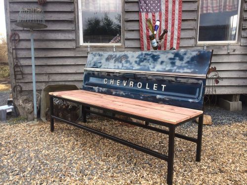 Chevrolet tailgate bench