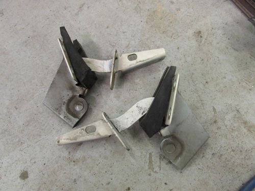 1999 jeep cherokee xj 4.0l hood hinges