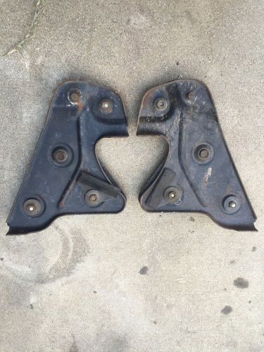 1971 1972 1973 mustang coupe grande quarter window glass brackets pair rh lh