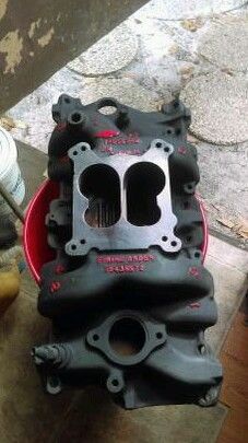 Marine chevy small block (cast iron high rise intake)