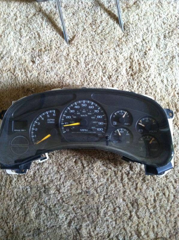 2000 chevy gmc truck silverado gauge instrument cluster in km