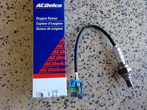 Gm oem ac delco 12617907 oxygen sensor new