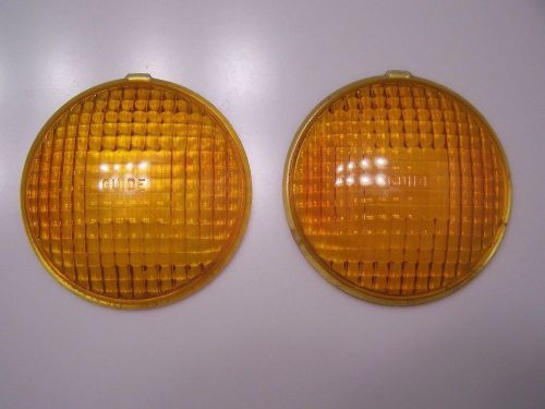 Nos gmc bus light lens amber .guide p/n 5939210  d68