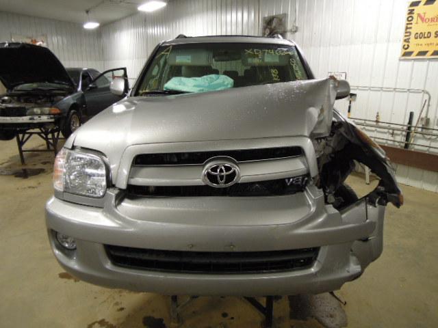 2007 toyota sequoia rear seat belt & retractor only 2nd row right gray