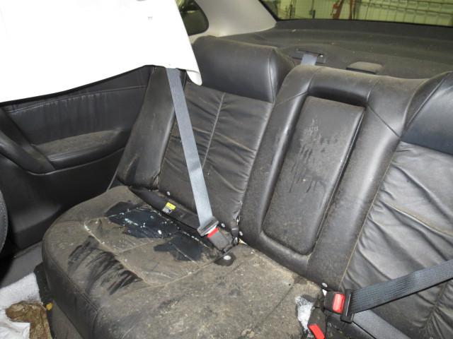 2003 saturn l series sedan rear seat belt & retractor only rh passenger black