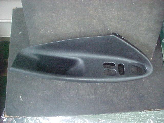 Mustang new interior door handle drivers side only fits 94 - 98 black