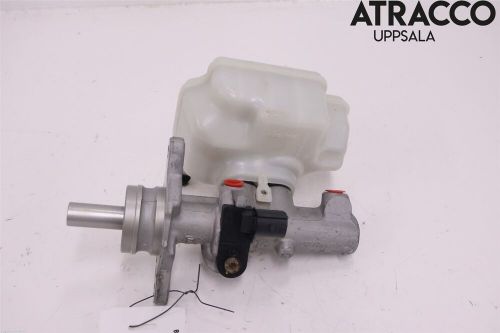 Original 2010 main brake cylinder vw golf vi (5k1)-