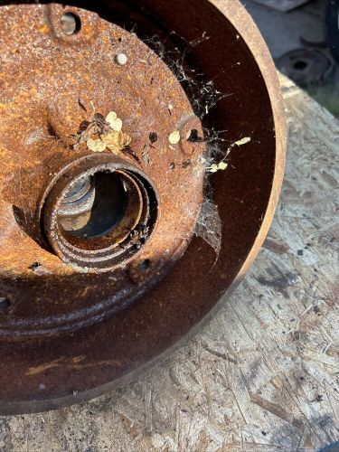 Early vw volkswagen bus t2 front brake drum core