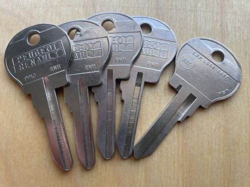 Renault peugeot pp10 / rn11 key blanks. lot of five(5) blank esp keys x12