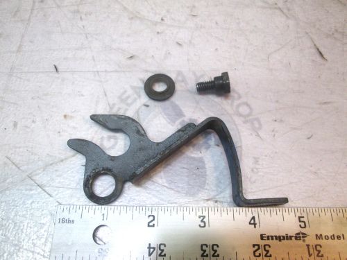 0204812  motor hood cover latch 1960&#039;s  5.5 10 18 hp evinrude