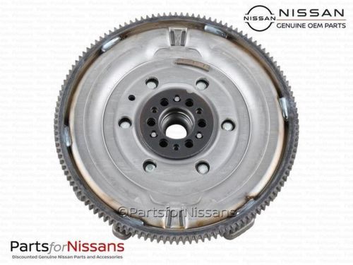 Genuine nissan 2005-2020 frontier 2.5 m/t manual transmission flywheel clutch