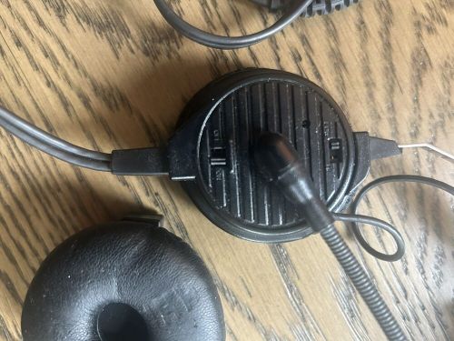 Telex airman 850 aviation headset