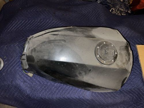 1984 kawasaki gpz900r gas tank