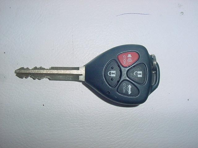 2009-2011 toyota gq4-29t 4 button oem key keyless entry remote & alarm fob