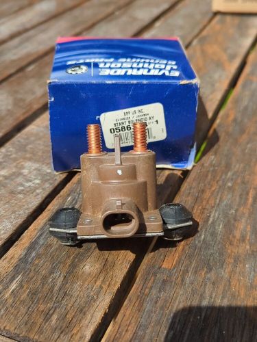 Oem omc evinrude johnson  starter solenoid ay 0586774 nos