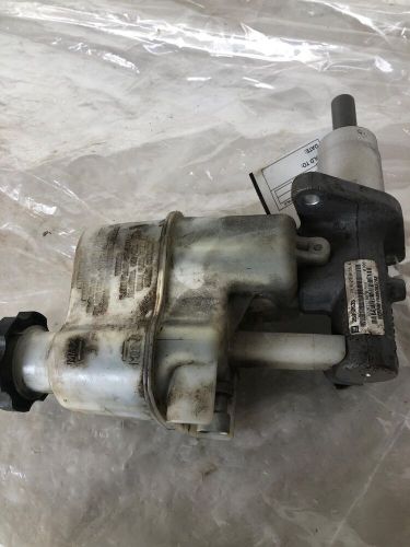 2008 chevrolet malibu brake master cylinder w/ reservoir fluid bottle tank oem