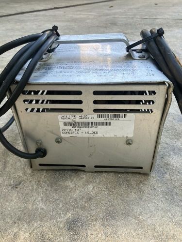 Club car power drive 2 golf cart model 22110-18 battery charger 48v 13a working