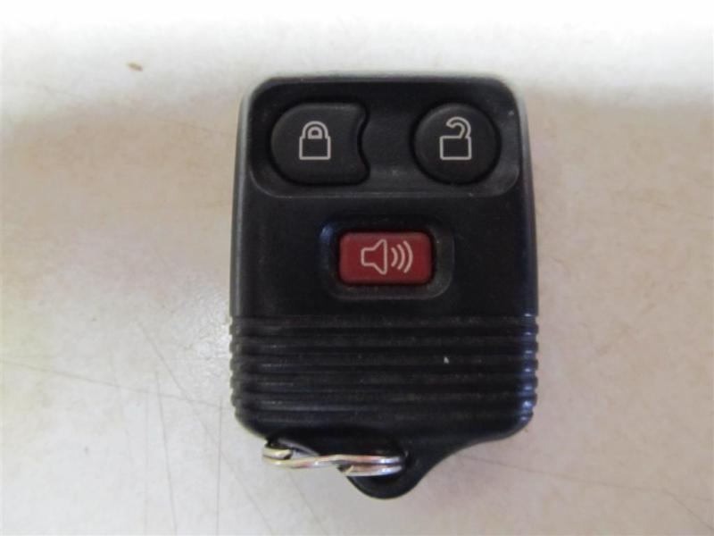 Ford / mercury remote key fob # 3b:8l3t-15k601-aa / 4b:8s4t-15k601-aa