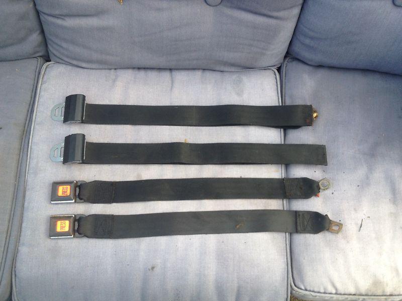 87-95 jeep wrangler rear seat belt female & male set *no reserve & free ship